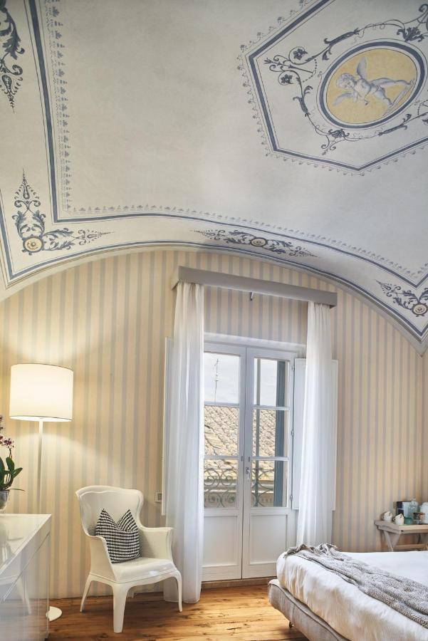 B&B Le Logge Luxury Rooms Siena Bagian luar foto