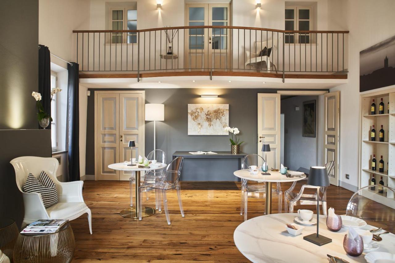 B&B Le Logge Luxury Rooms Siena Bagian luar foto